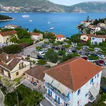 Nafsika And - Fiskardo
