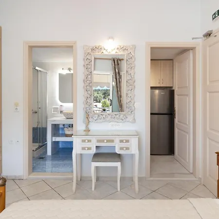 بيت ضيافة Nafsika And - 3*