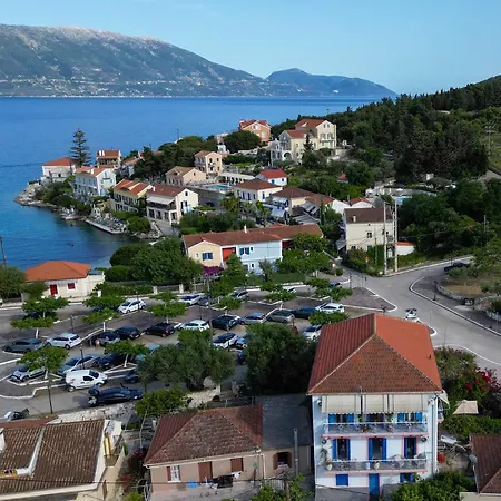 Πανσιόν Nafsika And - 3*