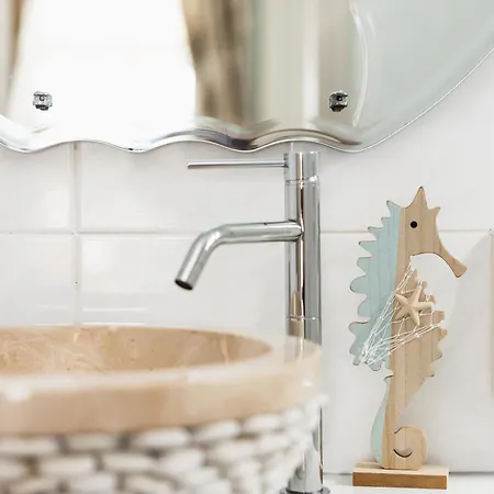 Nafsika And - بيت ضيافة 3*