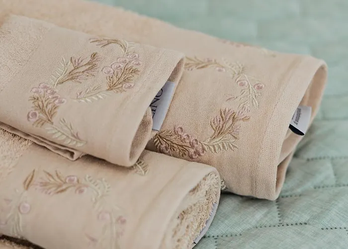 Nafsika And - Vendégház