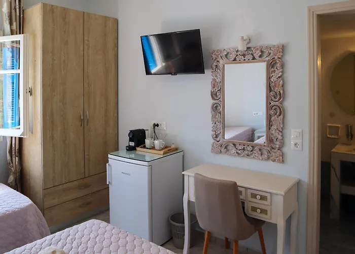 Nafsika And - Vendégház